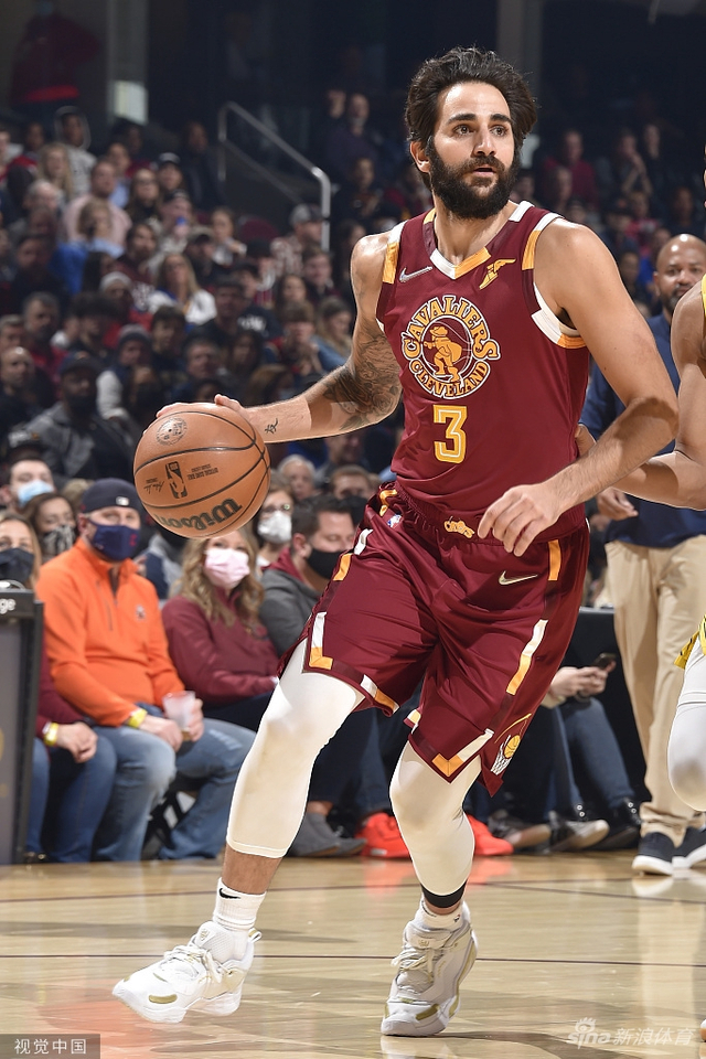 更是比赛前 更是比赛前